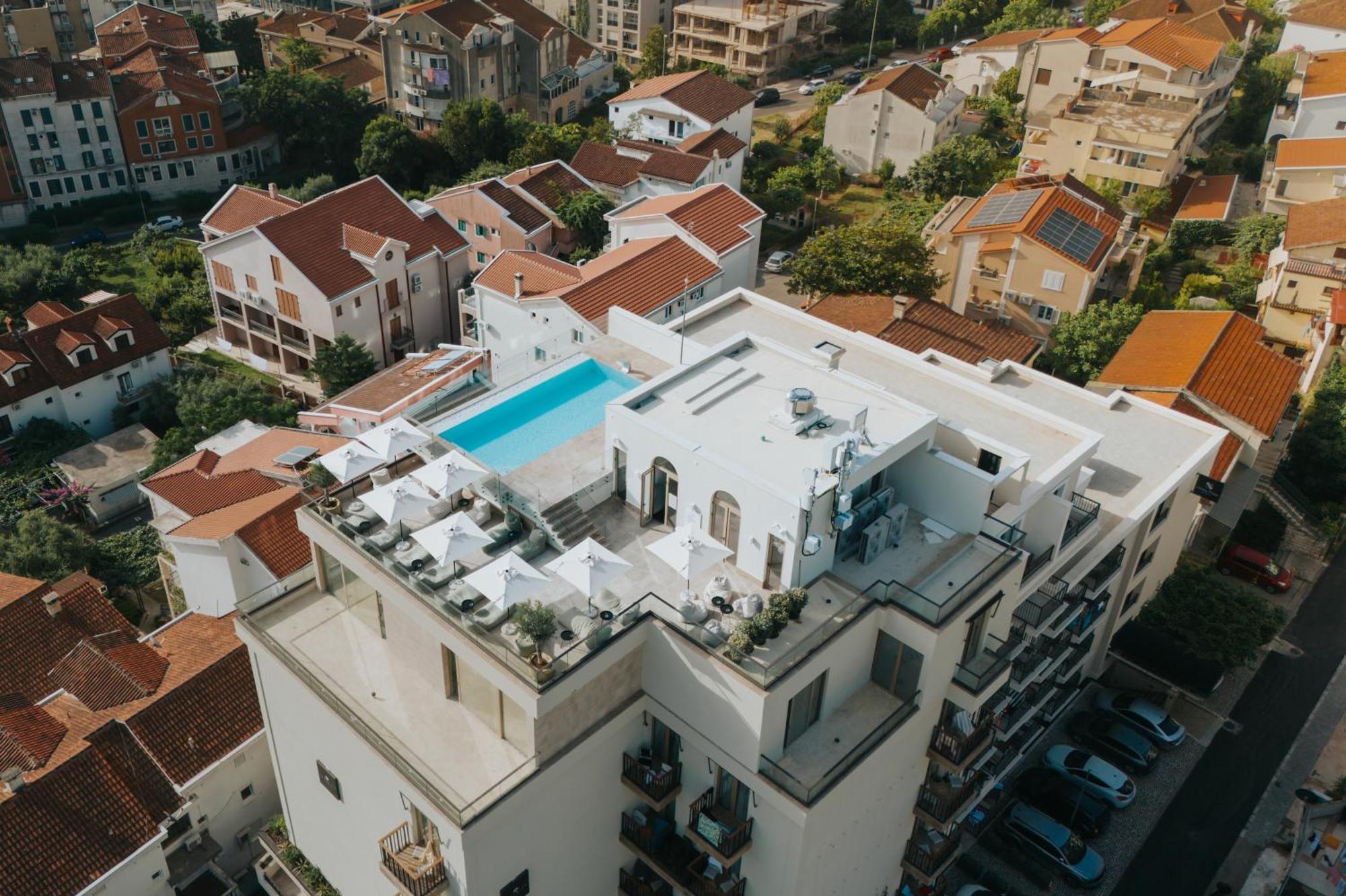 Infinity Hotel & More Будва Экстерьер фото